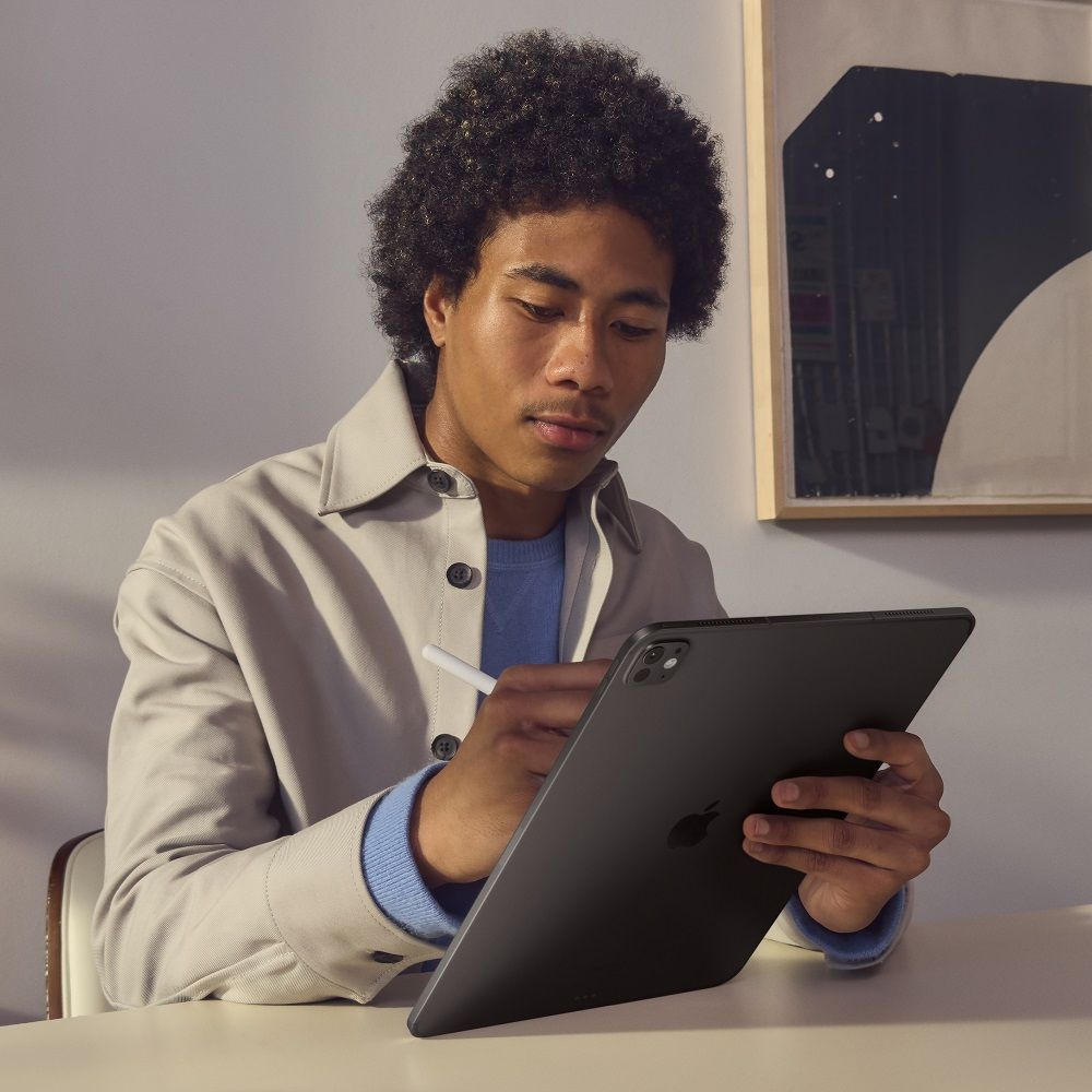 Apple 蘋果 2024  iPad Pro 11吋 256G WiFi+三折休眠防摔殼+高透光滿版保護貼