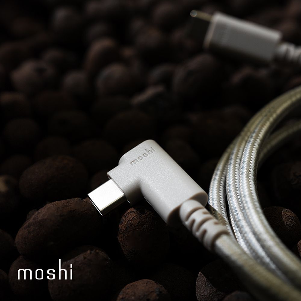 Moshi 摩仕 Integra USB-C to USB-C 90度彎頭 (240W/480Mbps) 充電傳輸線 (1.5 m)