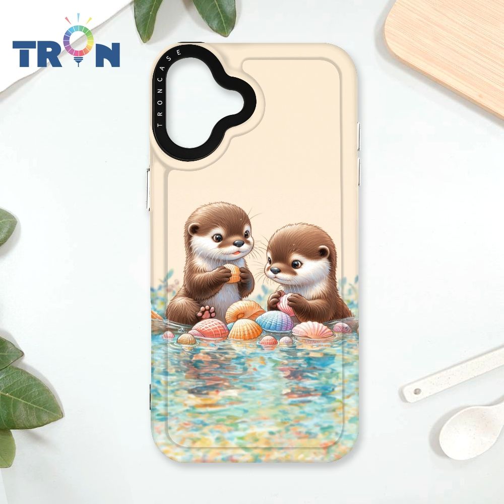  TRON IPhone 16 PLUS 玩水的水獺系列 太空殼 透黑款 手機殼