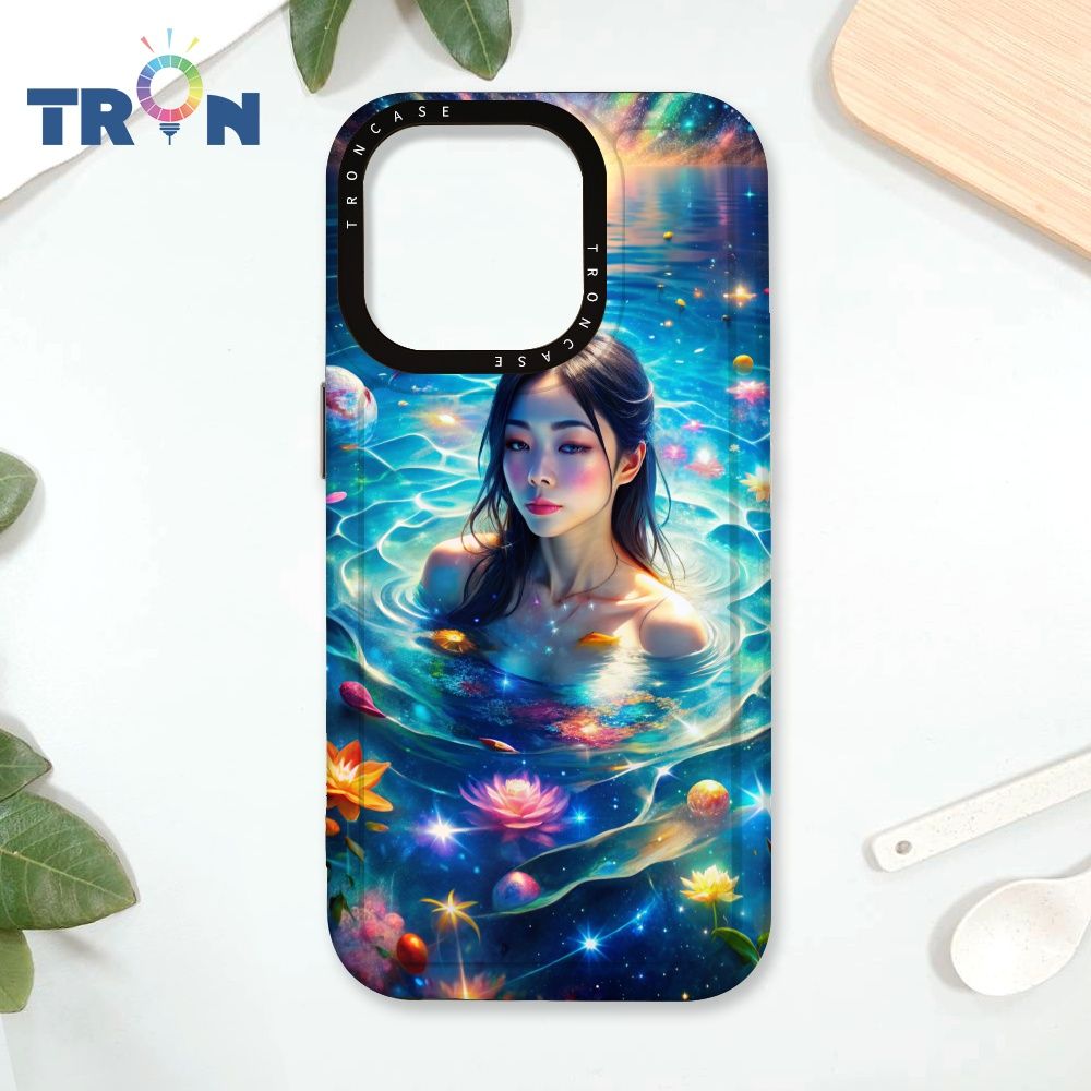  TRON IPhone 16 Pro 花海中游泳的少女 太空殼 透黑款 手機殼