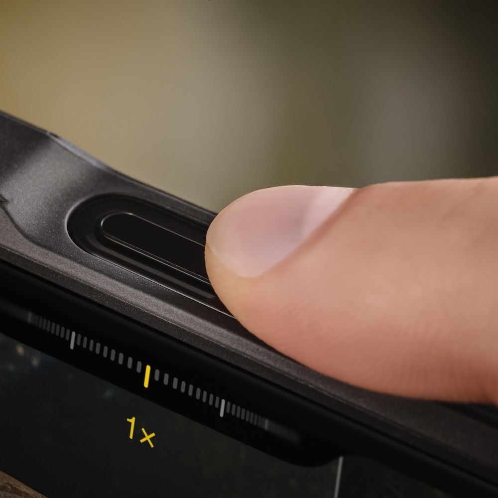 MAGEASY iPhone 16 Pro Max Odyssey Stand M 超軍規防摔磁吸支架手機殼（相機按鍵款）