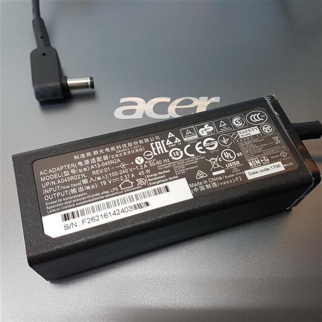 ACER 宏碁 副廠變壓器 適用型號 Aspire One 722 725 756 AC700 EX2511 EX2511G D255 D257 D260 D270 E100 A110 A150 D150 A110 A110L A150 A150L V5-171 Z1-611 E5-473G E5-522 E5-532 E5-532T E5-573 E5-573G E5-573T E5-573TG E5-721 副廠變壓器