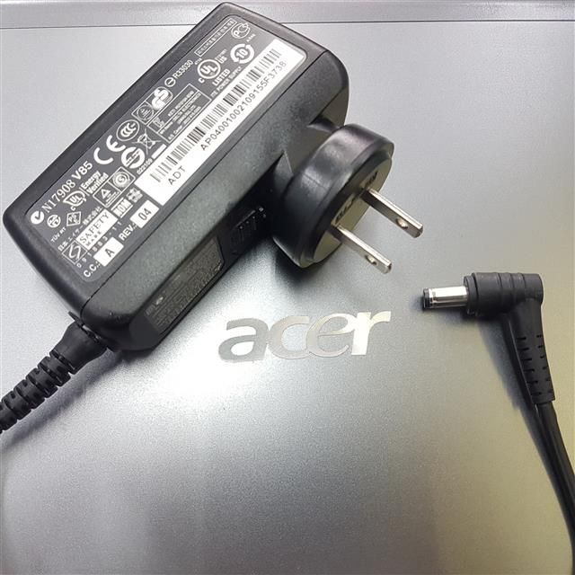 ACER 宏碁 副廠變壓器 適用型號 AO756 D150 D210 D250 AOA150 AOD250 AOD255 AOD255E D255 D255E AOD257 D257 AOD260 D260 AOD270 AOE100 E100 P531 P531F Pro531 PAV70 PH531 ZA3 ZG5 ZG8 ZH5 ZH6 ZH7 ZH8 ZH9