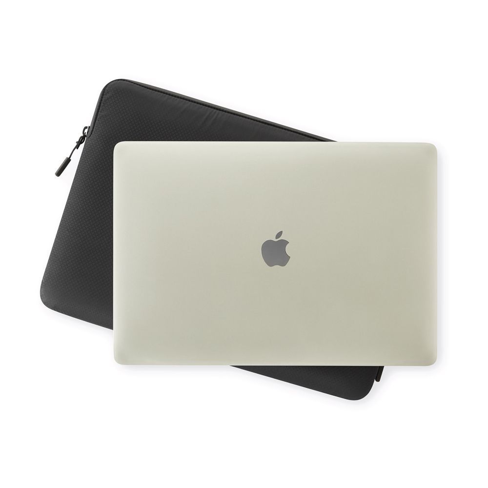 Pipetto 【英國品牌】 MacBook 14吋/13吋 Ultra Lite Sleeve 鑽石紋防撕裂布電腦包-黑色