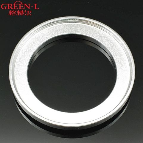 Green.L 綠葉 UV濾鏡轉接環37-46mm 保護鏡轉接環(小轉大順接)(銀色)      *舉例來說,裝在口徑37mm鏡頭上,裝了此款轉接環後,則可安裝46mm口徑的UV保護鏡.CPL偏光鏡之類的攝影配件!