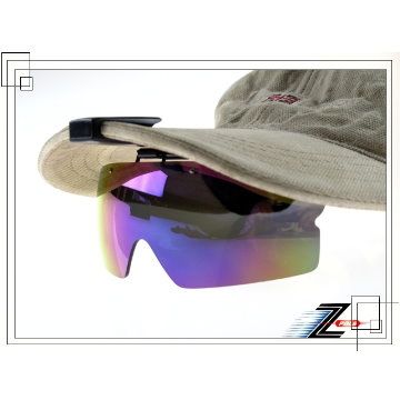 ◆限時買一送一！【Z-POLS獨家新款夾帽式可掀蓋PC七彩款】三段節點可調整，適用各種帽體頂級防爆抗UV4太陽眼鏡