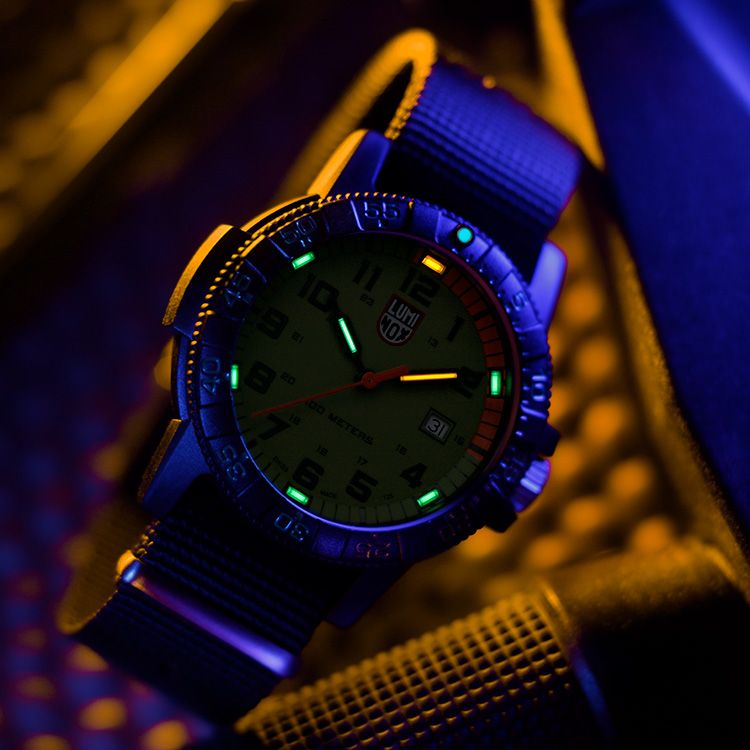 LUMINOX 雷明時  SEA TURTLE 0320海龜系列腕錶-軍綠/44mm (0337)