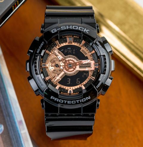 CASIO 卡西歐 G-SHOCK 榮耀搶眼雙顯樹脂腕錶/黑x玫瑰金(GA-110MMC-1ADR)