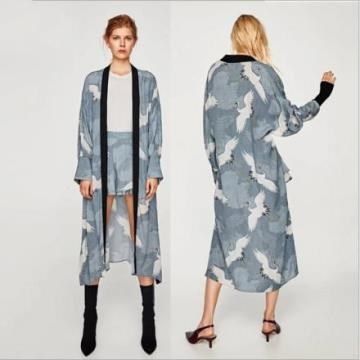 【南紡購物中心】 《D'Fina 時尚女裝》四季穿搭 日本和服飄逸風開襟外套