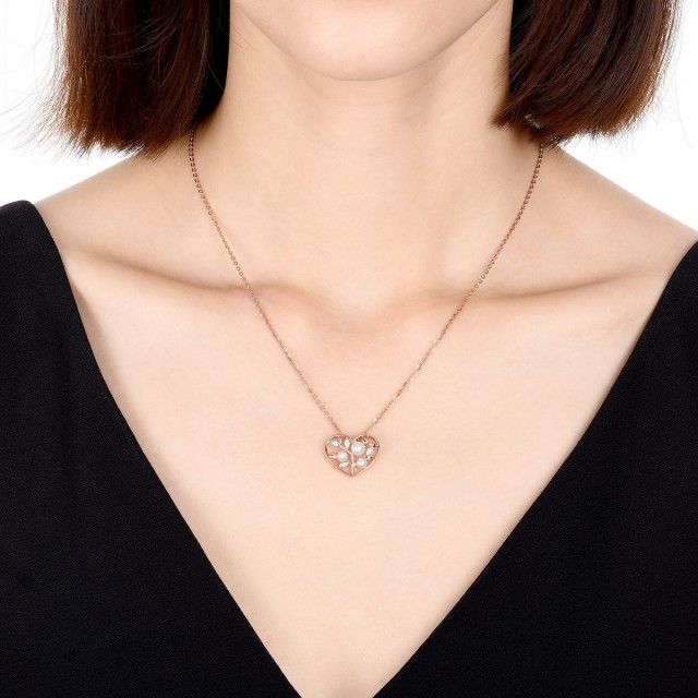 Chow Sang Sang Group 點睛品  La Pelle 18K玫瑰金愛心樹鑽石珍珠吊墜