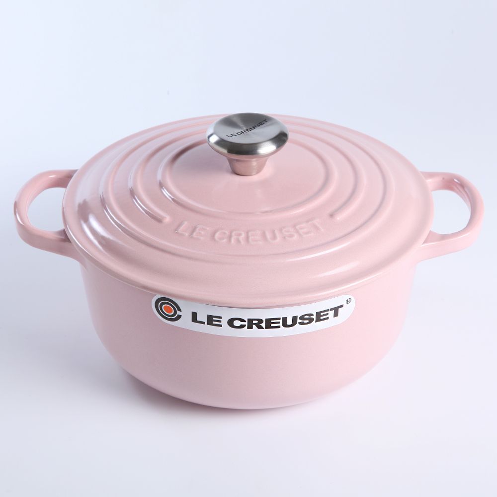 LE CREUSET  典藏圓形鑄鐵鍋 20cm 2.4L 雪紡粉 法國製 湯鍋 燉鍋 (電磁爐 IH爐可用)