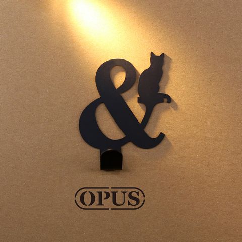 OPUS 東齊金工 歐式鐵藝-壁飾掛勾《當貓咪遇上符號字and》經典黑