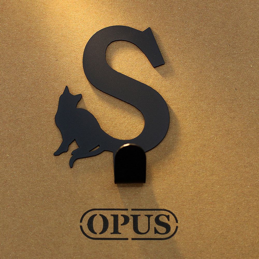 OPUS 東齊金工 歐式鐵藝-壁飾掛勾《當貓咪遇上字母S》經典黑