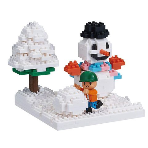 《 Nano Block 迷你積木 》NBH-165 雪中玩耍