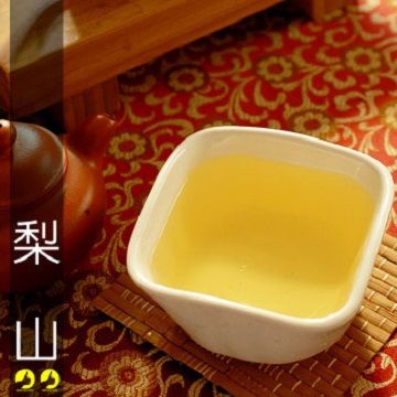 【南紡購物中心】 【名池茶業】梨山手採高山茶葉禮盒 山茶豐華款(150公克x2)附贈提袋x1