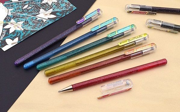 Pentel 飛龍   Hybrid Dual Metallic蝴蝶筆(K110) 金蔥/金屬筆 彩繪筆 一筆雙色 8款可選