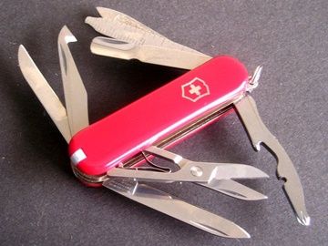 瑞士製造 維氏VICTORINOX 迷你冠軍16用瑞士刀(0.6385) 小巧好攜帶