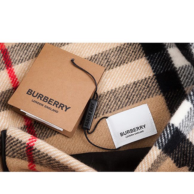 BURBERRY BURBERRYBURBERRYLONDON ENGLAND